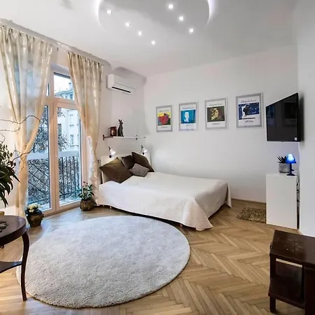 Gorgeous Flat Right Near The Center Apartament Budapeszt