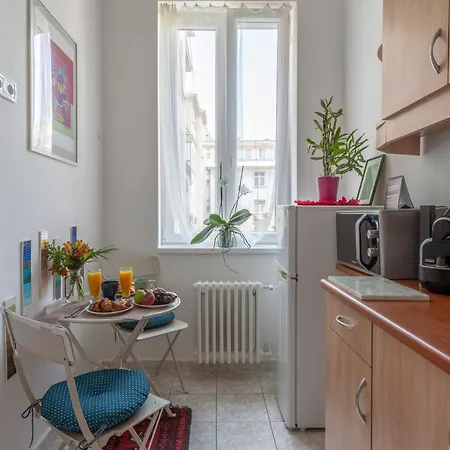 Gorgeous Flat Right Near The Center Apartament Budapeszt