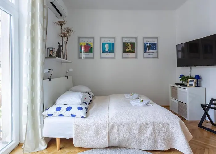 Gorgeous Flat Right Near The Center Budapest