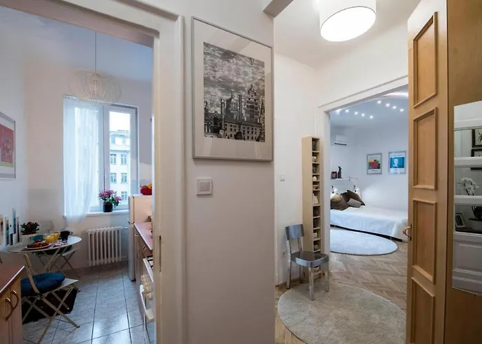 Gorgeous Flat Right Near The Center Apartment Budapest