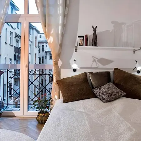 Gorgeous Flat Right Near The Center Budapest
