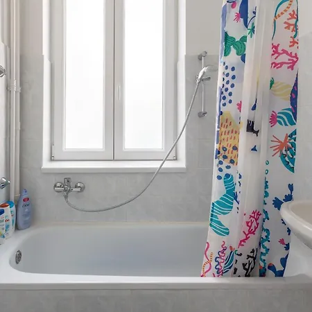 Gorgeous Flat Right Near The Center * Budapest